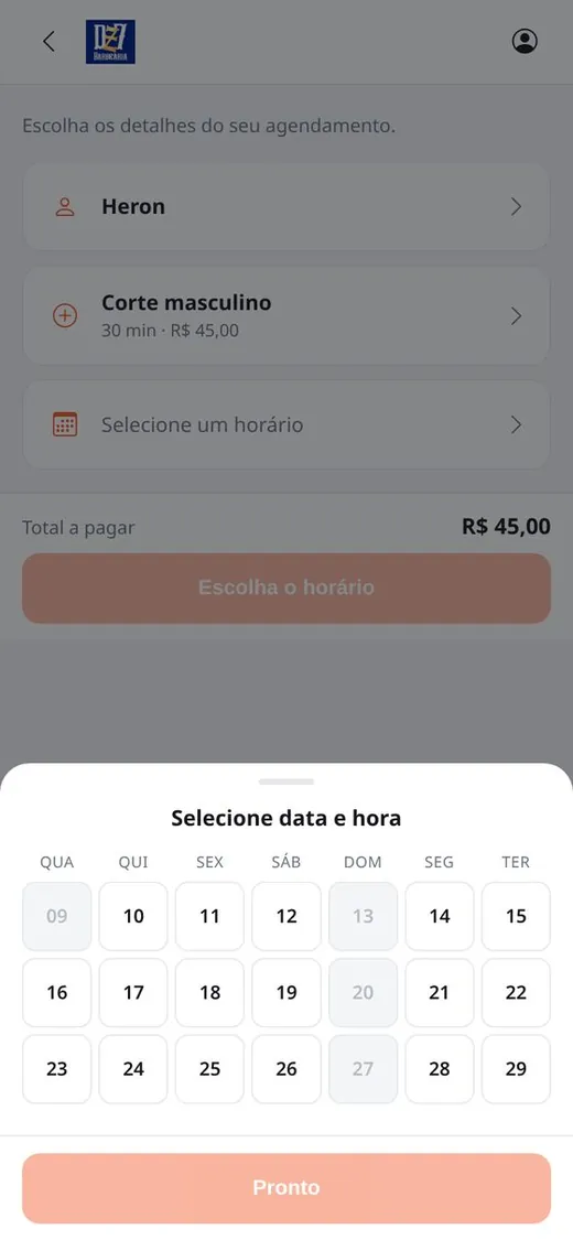 Cliente reservando pelo celular